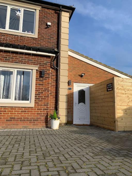 Apartment C, A One Bedroom Flat In South London Carshalton Dış mekan fotoğraf