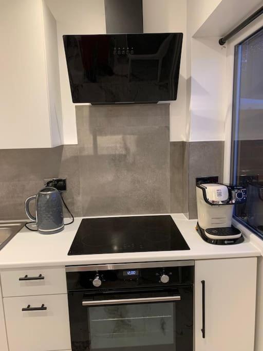 Apartment C, A One Bedroom Flat In South London Carshalton Dış mekan fotoğraf